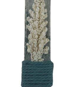 λαμπάδα λευκά λουλούδια