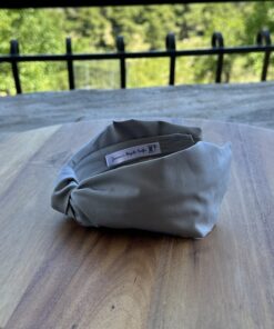 στέκα μαλλιών γκρι